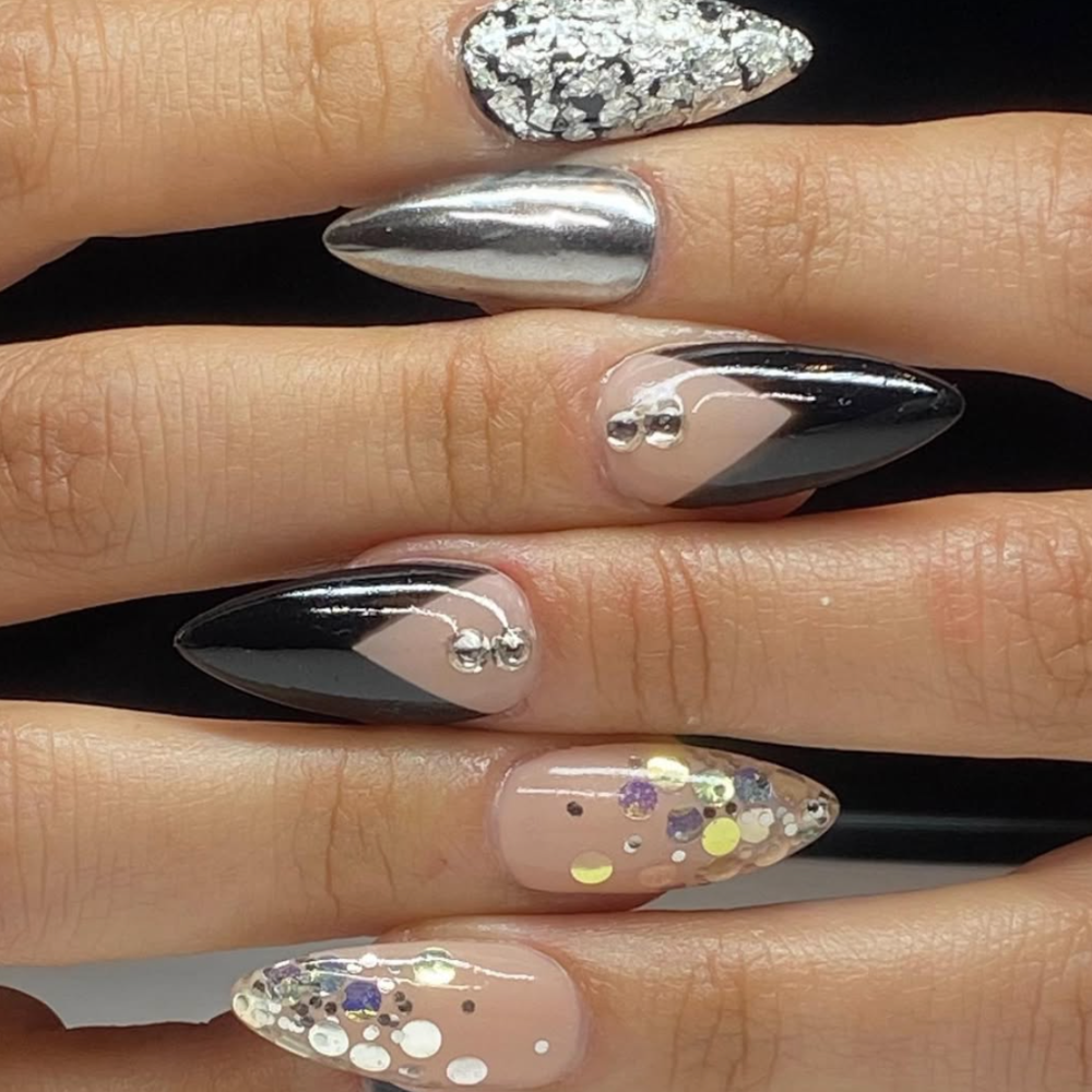 Majorly Metallic V French Nails