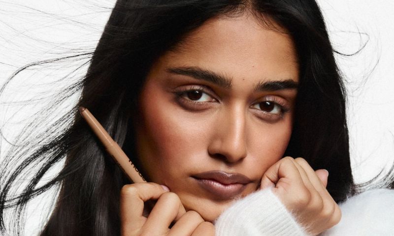 Rhode Peptide Lip Shape