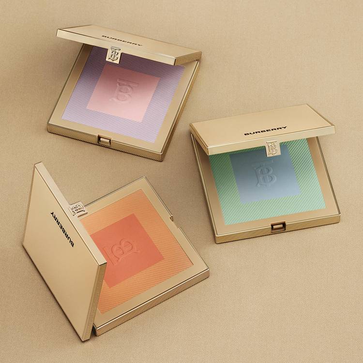 Burberry Beyond Wear Setting & Refining Powder