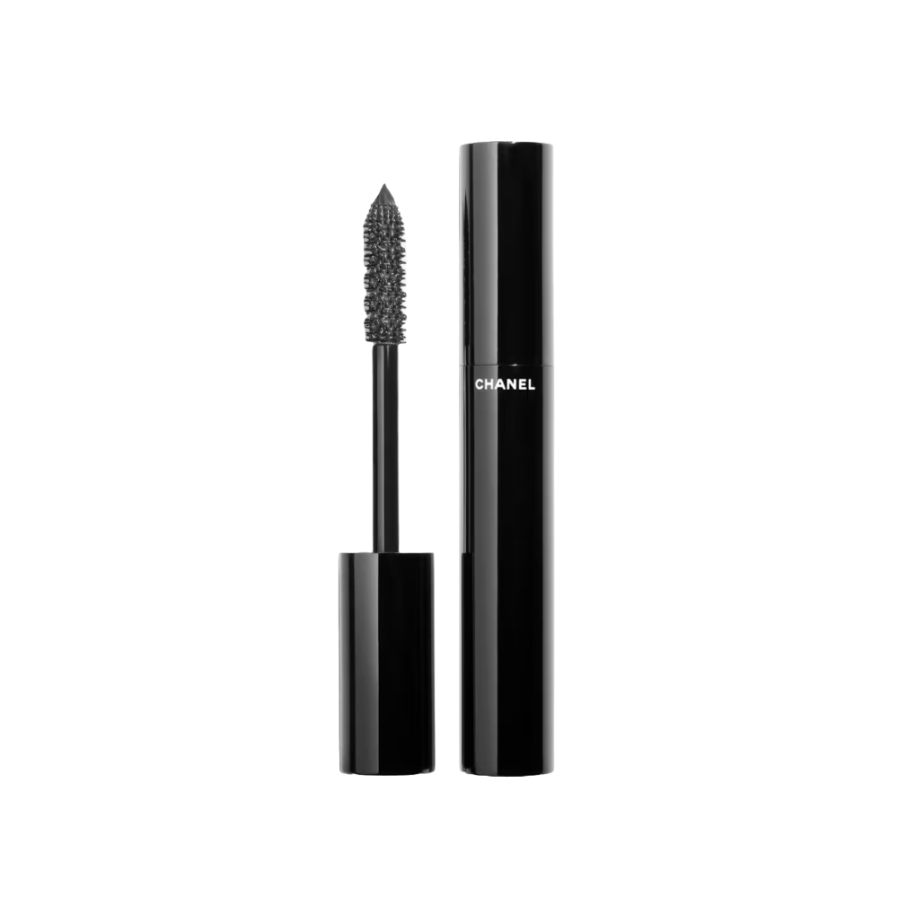 LE VOLUME DE CHANEL Mascara ($40)