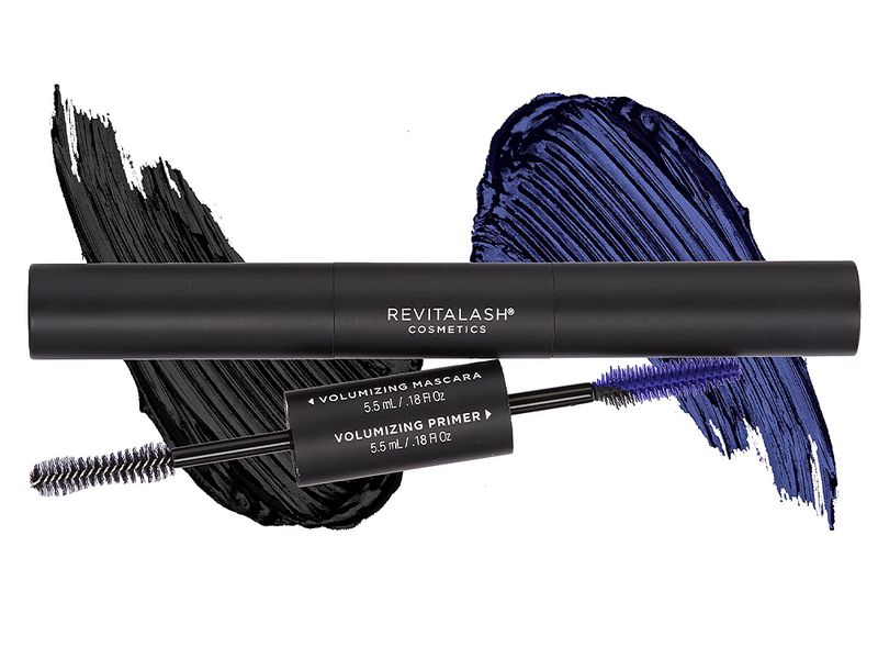 This 2-in-1 Mascara and Primer Transforms AND Treats Lashes