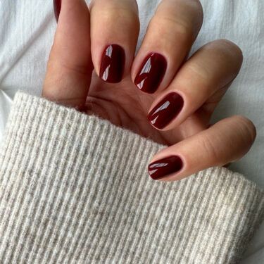 high shine burgundy nails