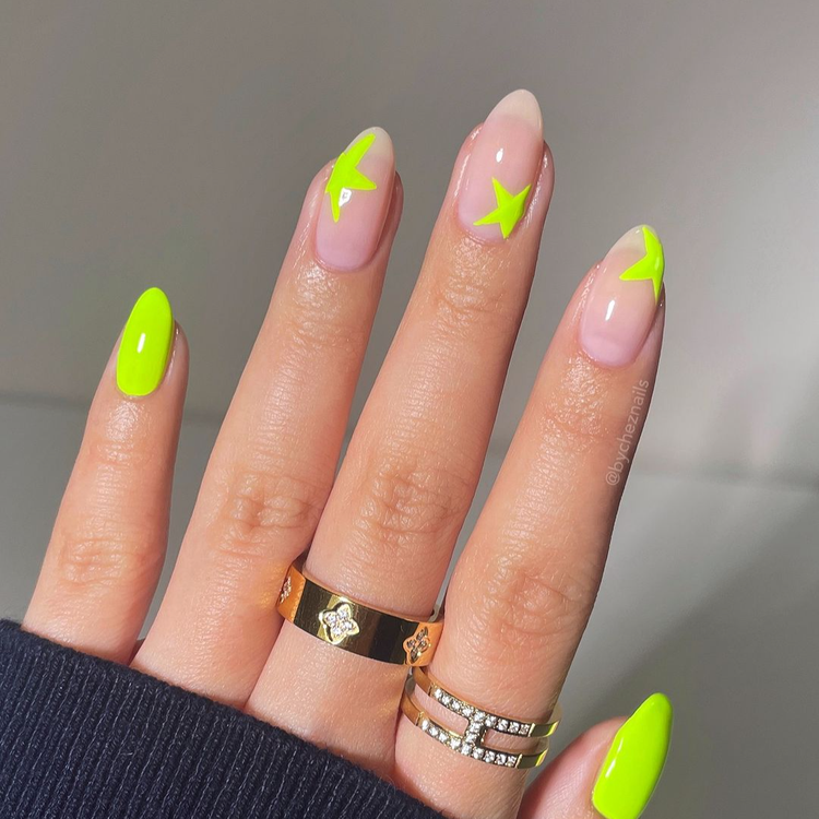 Brat nails