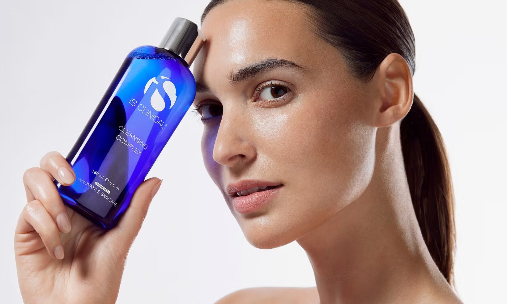 This Celeb-Loved Cleanser Actually Lives Up to the Hype, According to Readers