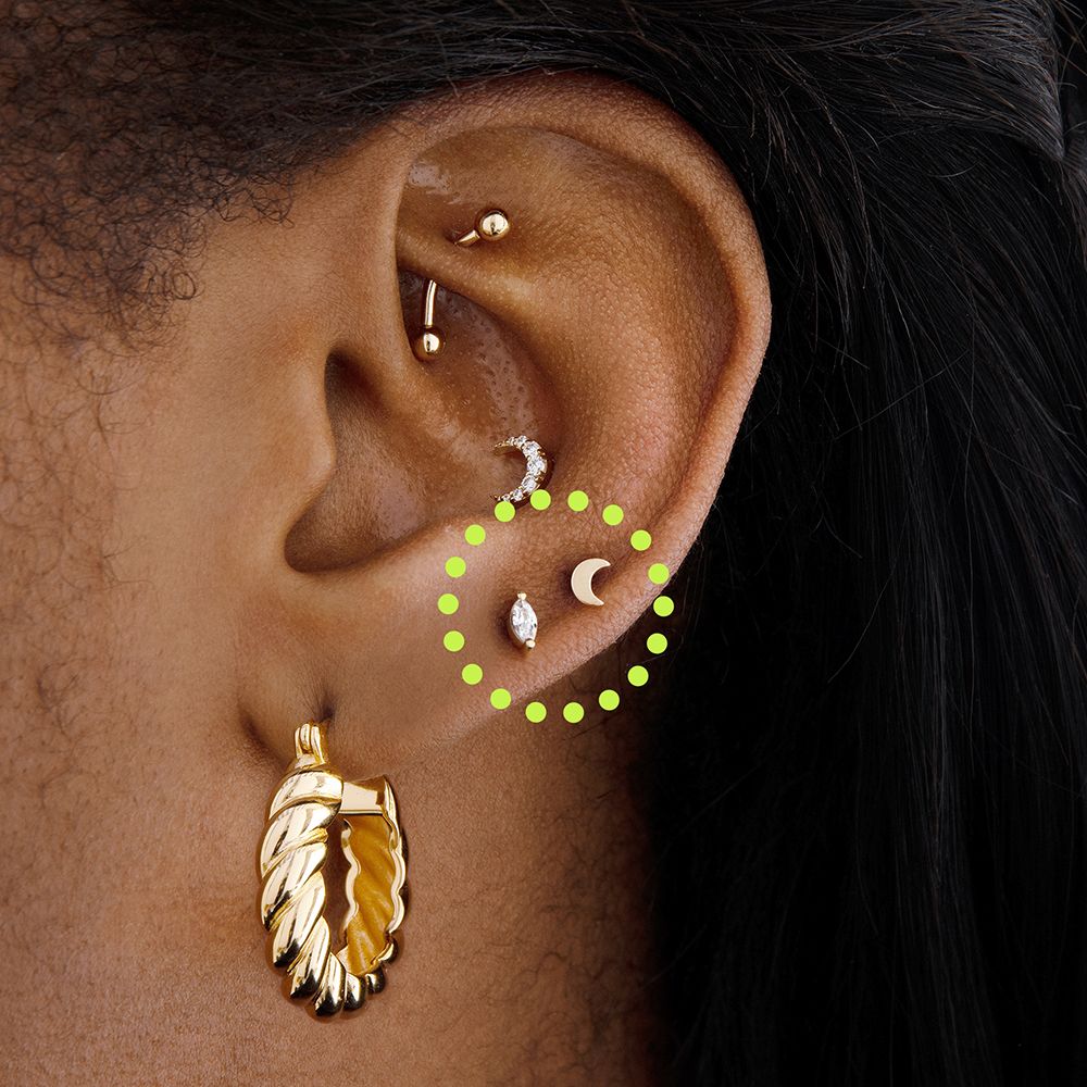 studs earrings