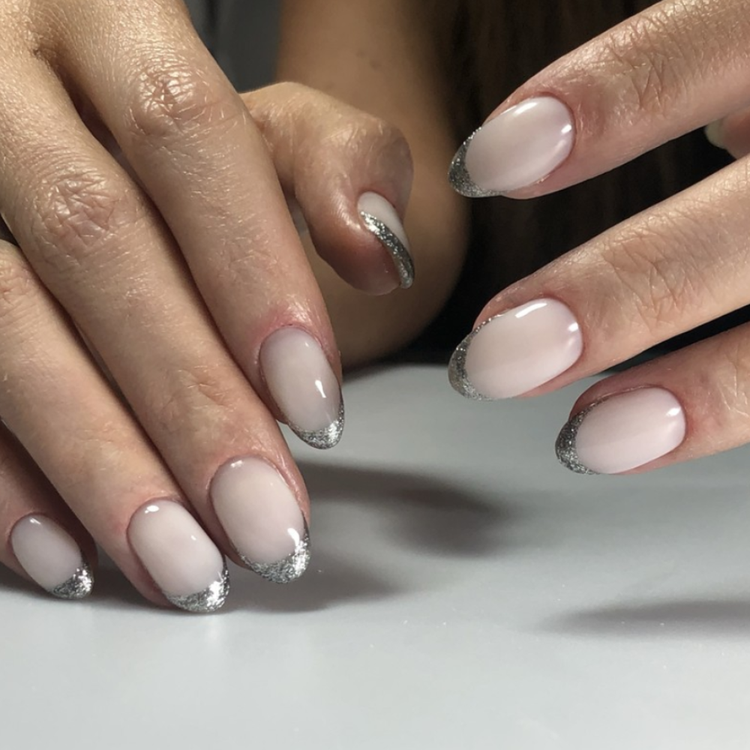 glitter nails