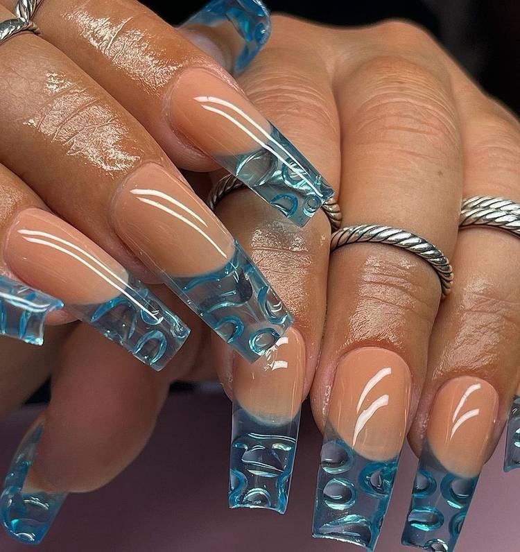 textured nails