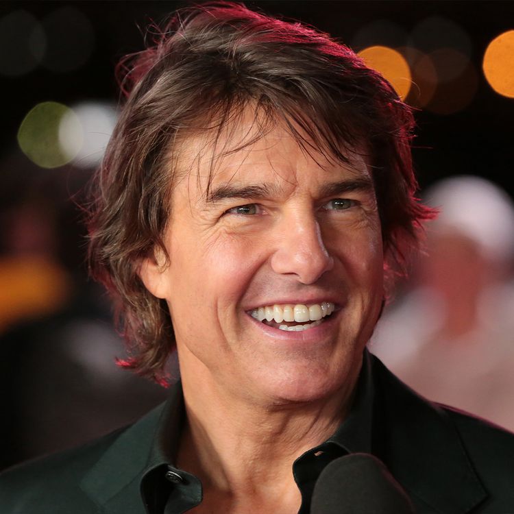 tom cruise smile