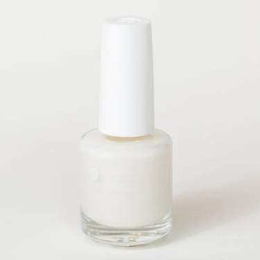 Dazzle Dry nail polish in Fine China
