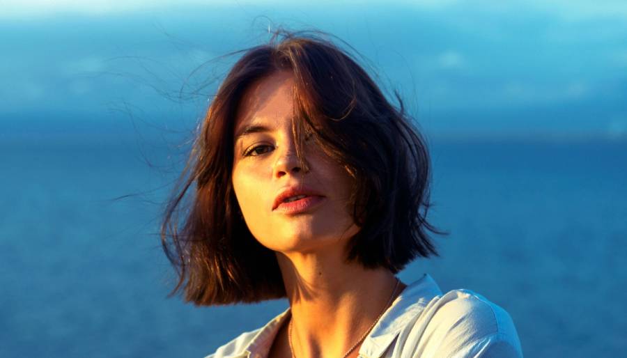 woman with a bob
