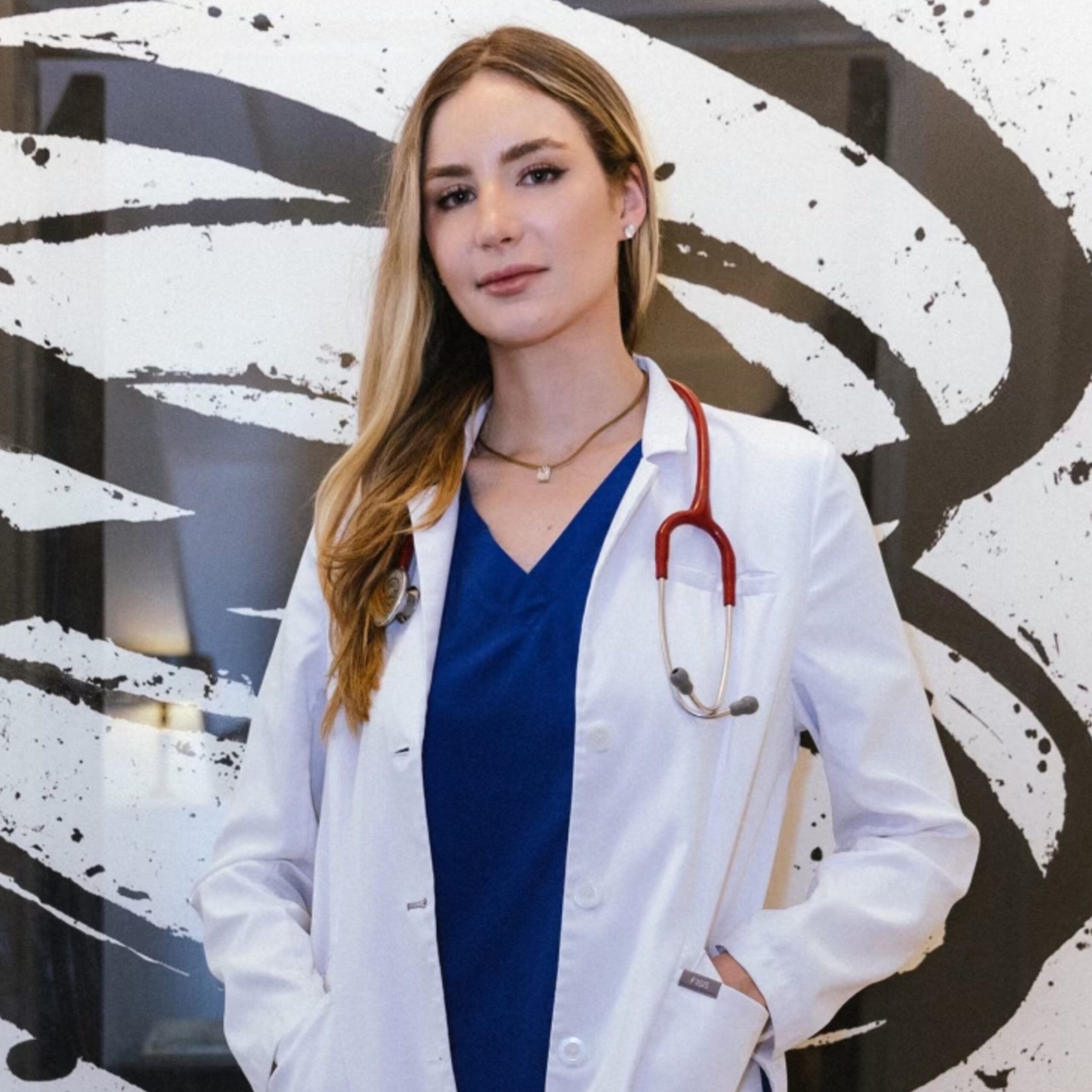 Amanda Kahn, MD