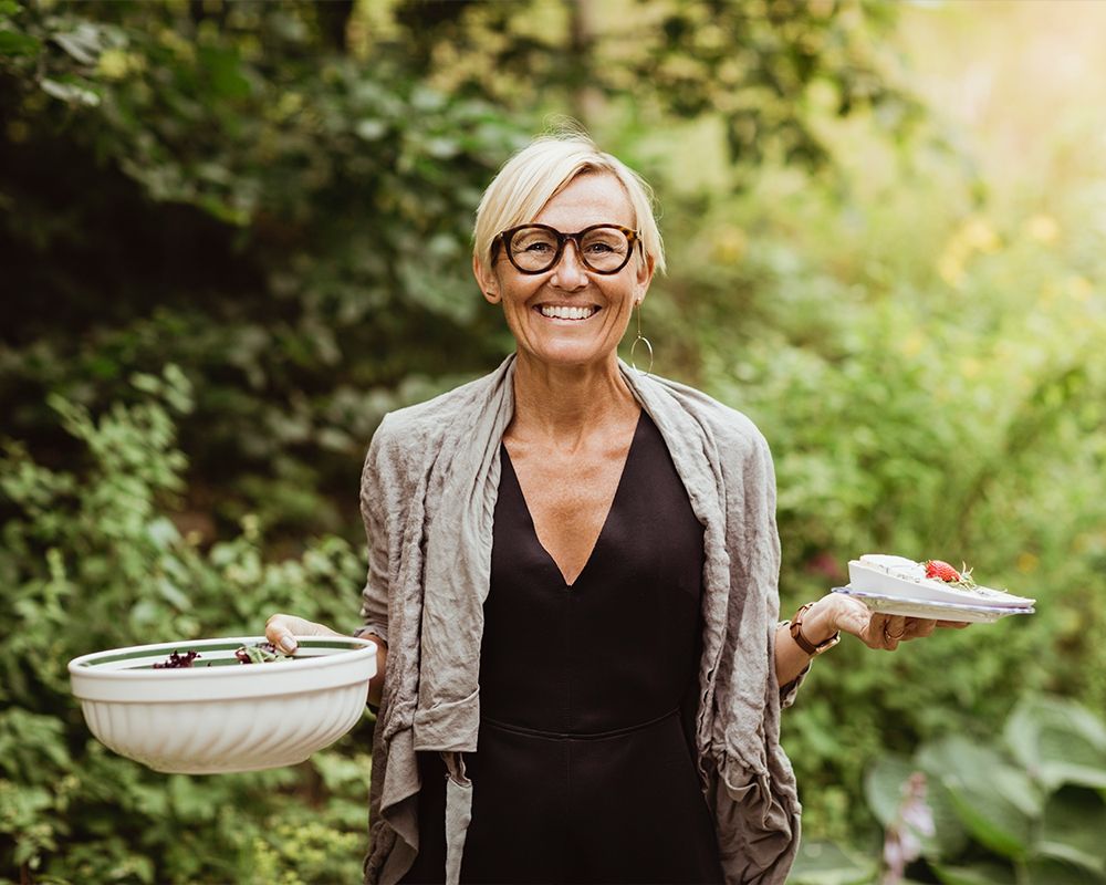 6 Treatments That Could Make Your Smile Look Younger