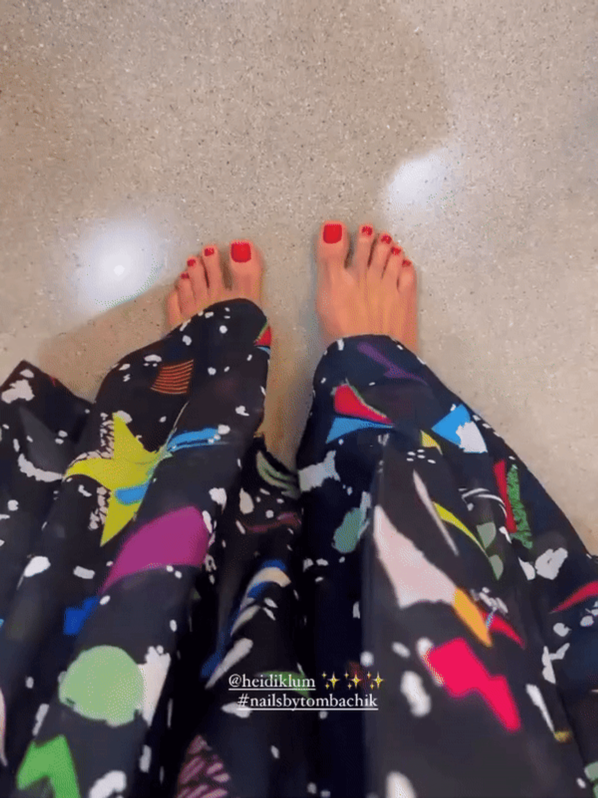 Heidi Klum's red manicure and pedicure