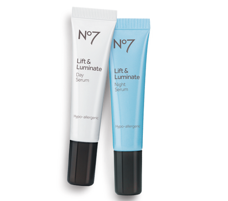 Multitasking Boots No7 Lift & Luminate Day and Night Serum