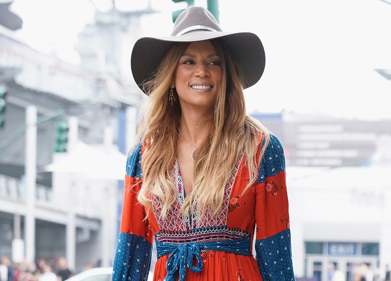 Veronica Webb Shares the Contactless Lymphatic Drainage Service That’s Topping Her Holiday List