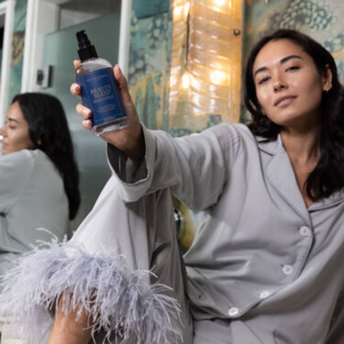 thelaundress-beauty-sleep-fabric-spray