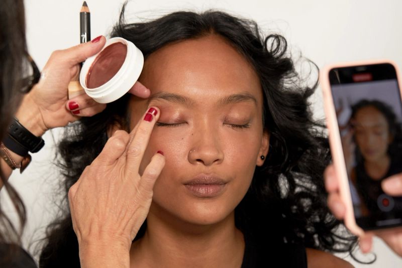 Iconic Makeup Artist Bobbi Brown Shares All the Details on Her Unexpected New “No-Makeup Makeup” Collection