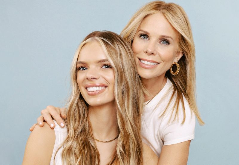 Exclusive: Cheryl Hines Just Quietly Launched a Plastic-Free Beauty Line With Her Daughter