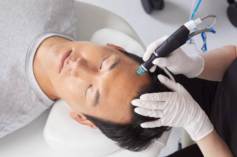 Exclusive: 100% of People Have Clearer Skin After This Facial