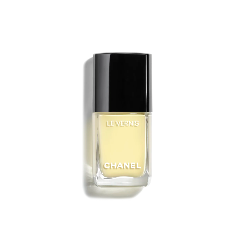 Nail Color: Chanel Le Vernis Ovni ($32)