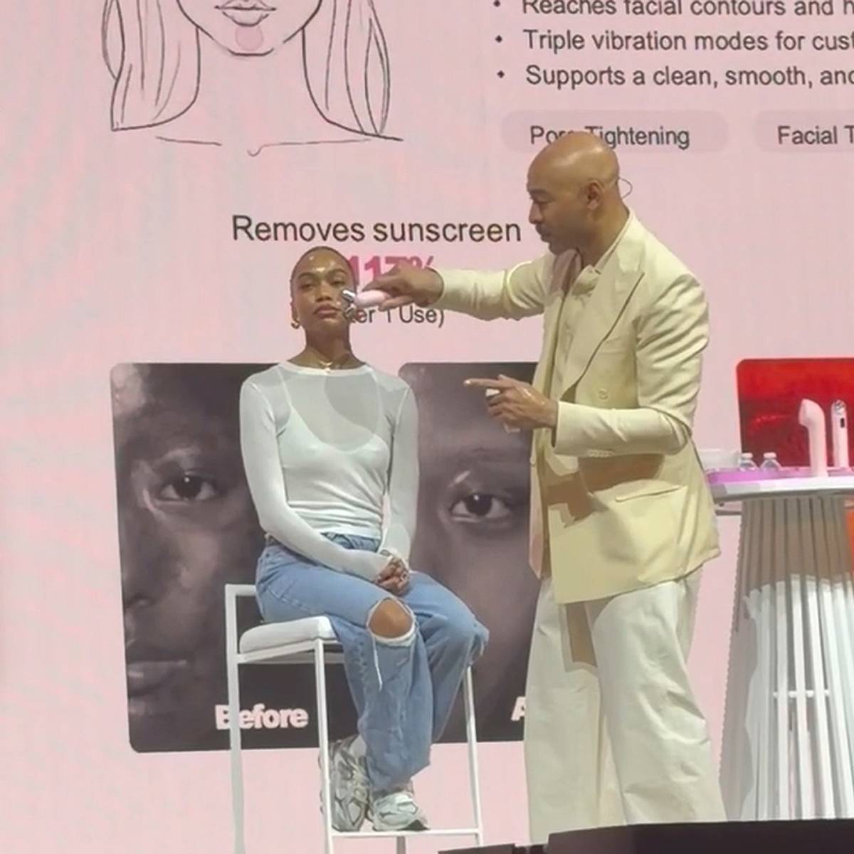 Sir John doing a Medicube demo on stage at Ulta Beauty World Masterclass Day.
