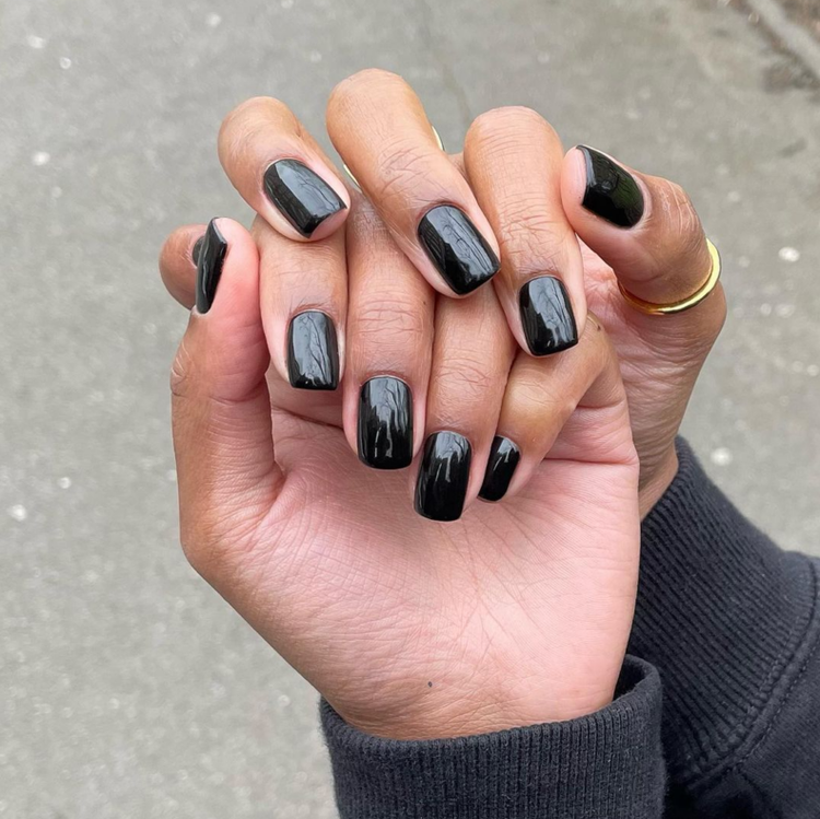 Short Black Nails