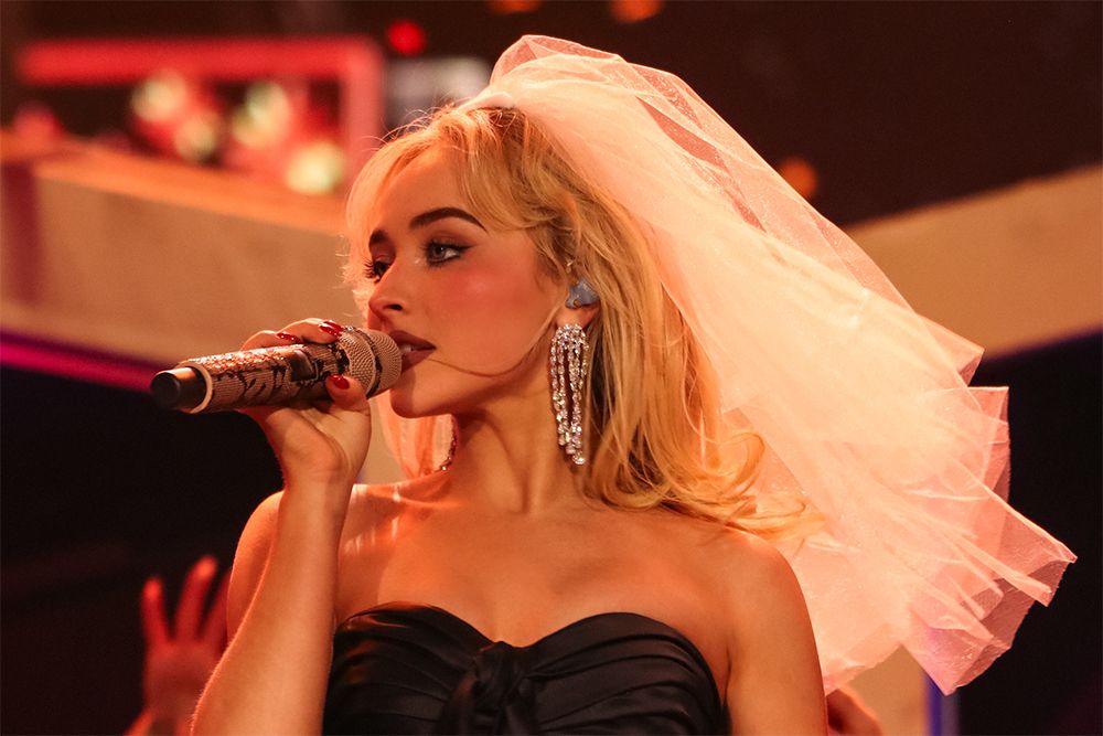 Sabrina Carpenter at Coachella 2026