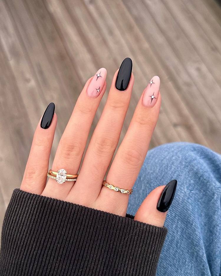 Accent Nails