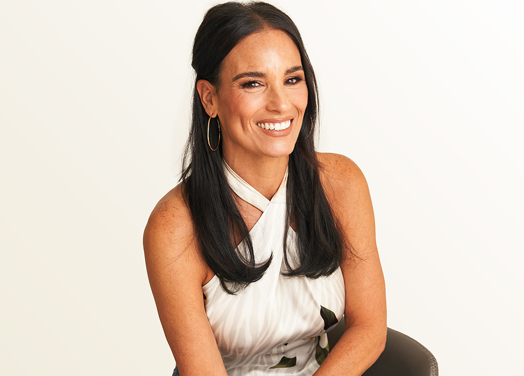 TikTok Mom Heidi D’Amelio on Raising Famous Teens and Her Go-To Beauty Staples