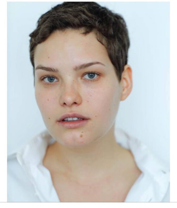 Pageboy pixie