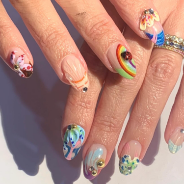 rainbow nails