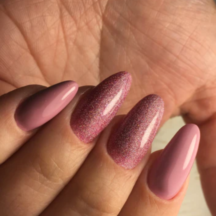 glitter nails