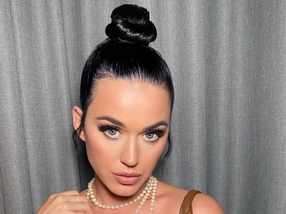 Katy Perry’s Morning Wellness Routine Includes Cold Plunges, Flushing Drinks and Exercise