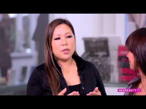 How to Make Fake Eyelashes Look Real