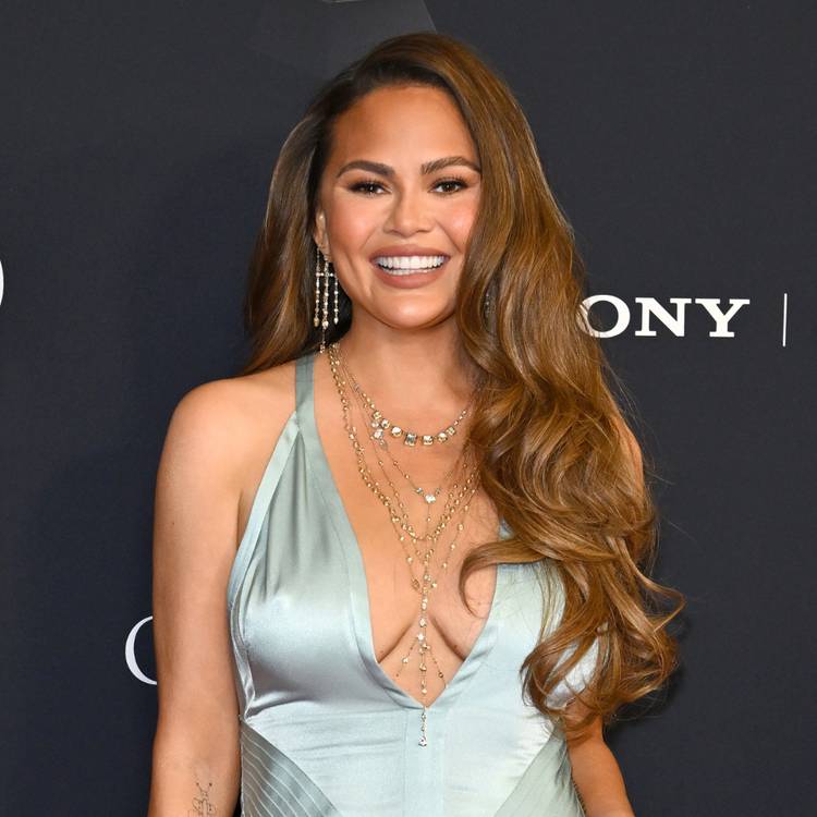 Chrissy Teigen attends the 68th GRAMMY Awards Pre-GRAMMY Gala & GRAMMY Salute to Industry Icons Honoring Avery Lipman and Monte Lipman at The Beverly Hilton on January 31, 2026 in Beverly Hills, California. 