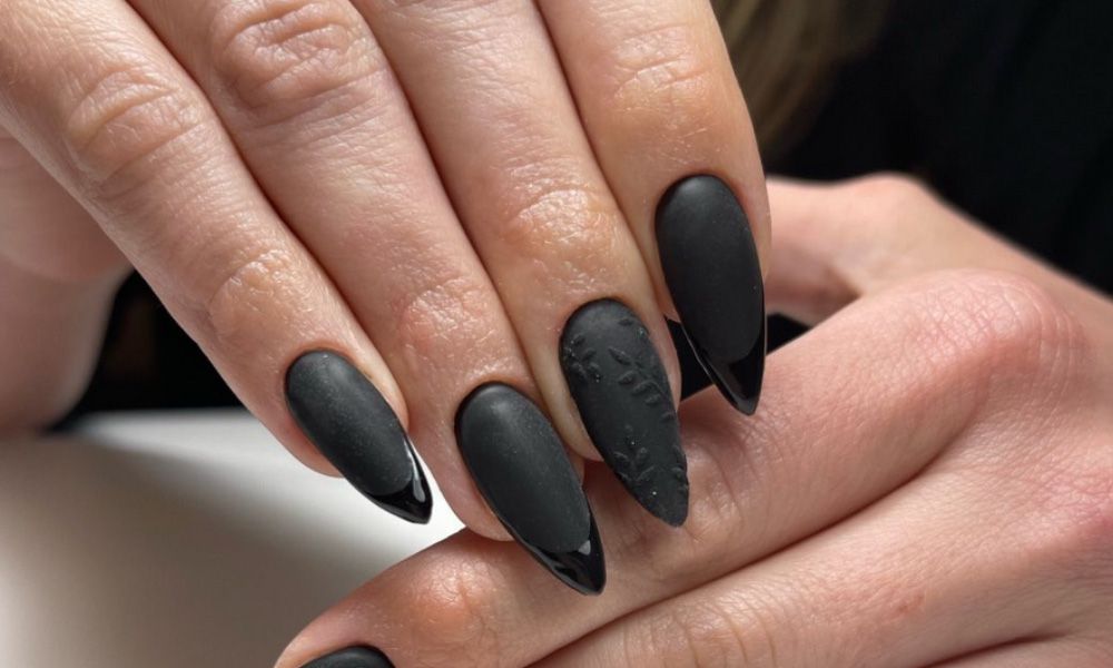 black matte nail polish manicure