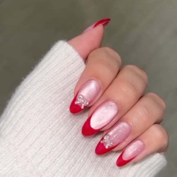 Magnetic Glam