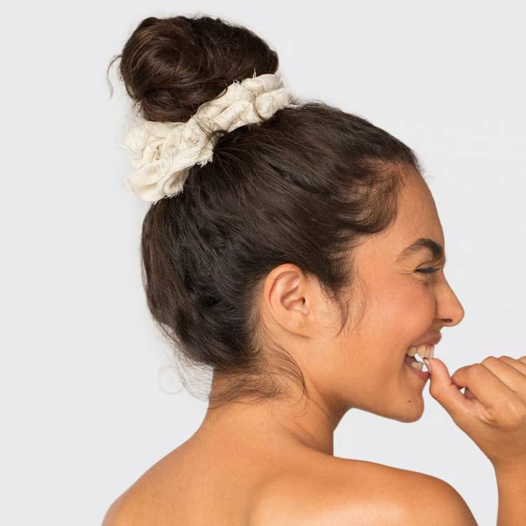 kitsch-scrunchie