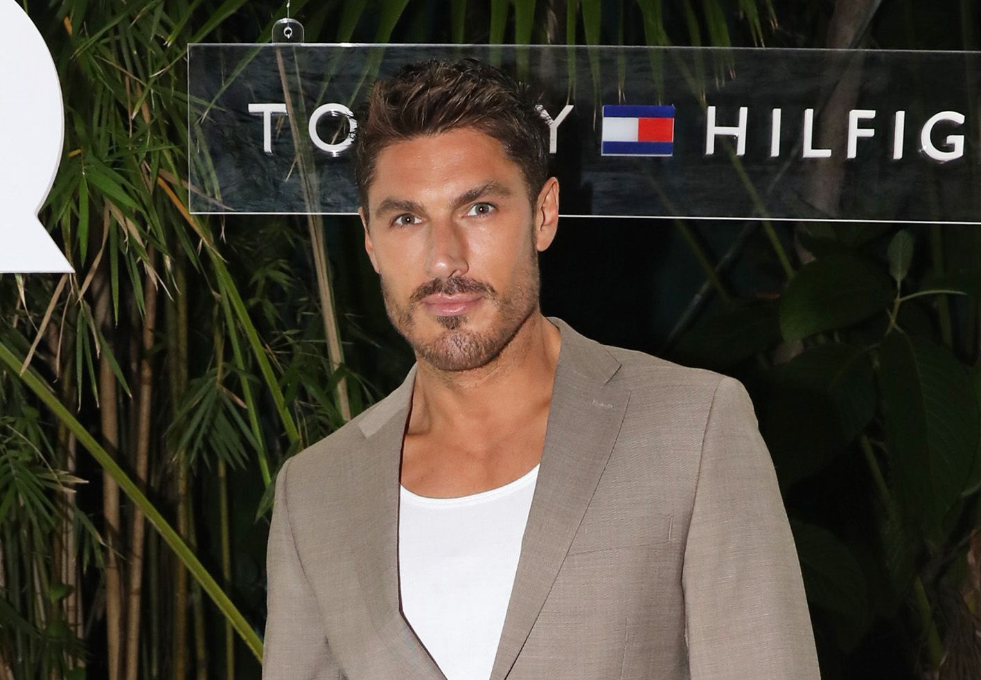 Chris Appleton on Going Brunette, Summer Hair Tips, and His Best Red Carpet Looks