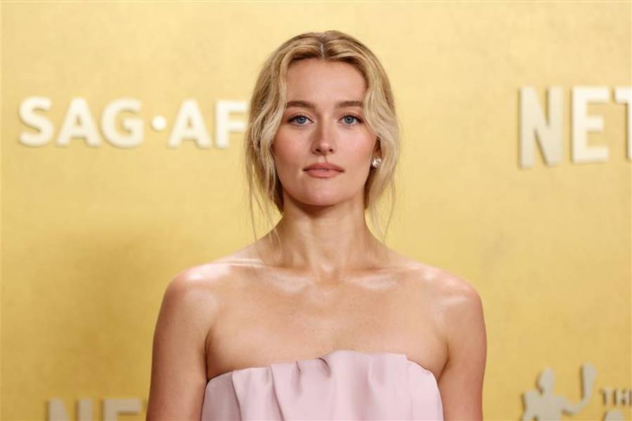 Sarah Pidgeon Had the Actor Awards’ Most Understated—and Smartest—Hair Moment