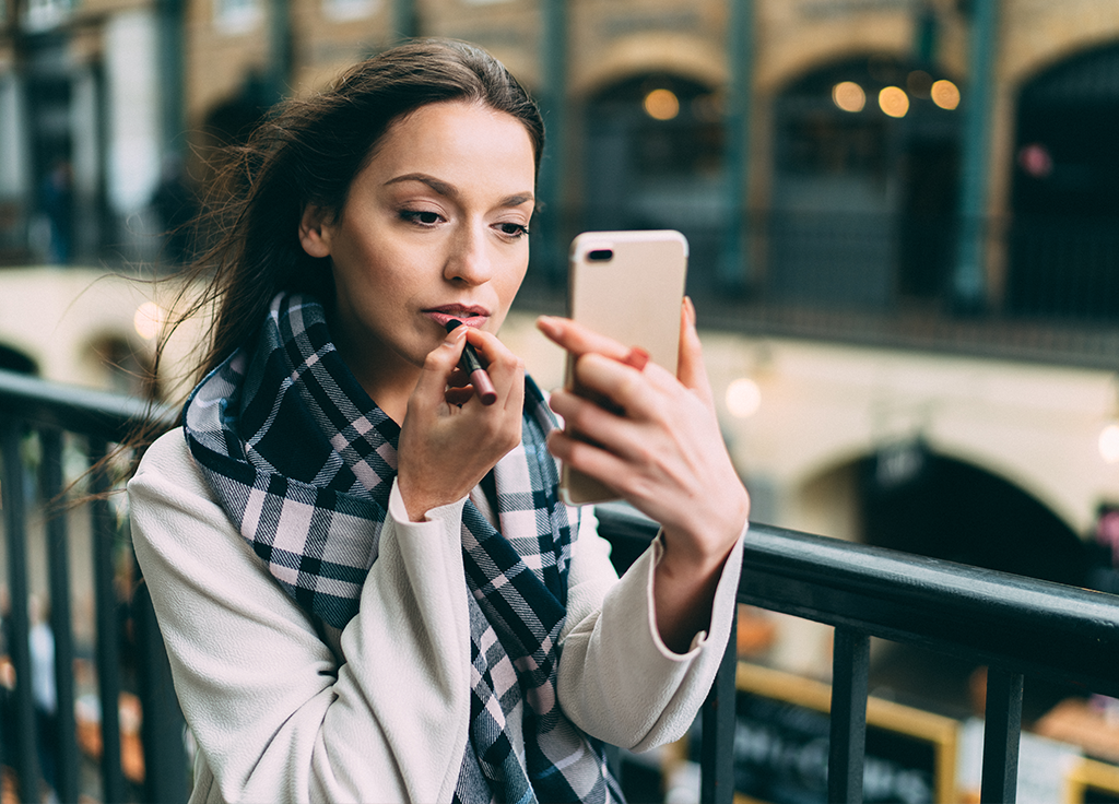 This Was the Most Popular Virtual Try-On Product of the Past Year, According to YouCam’s Makeup App