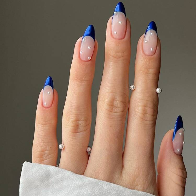 Sapphire and Pearls