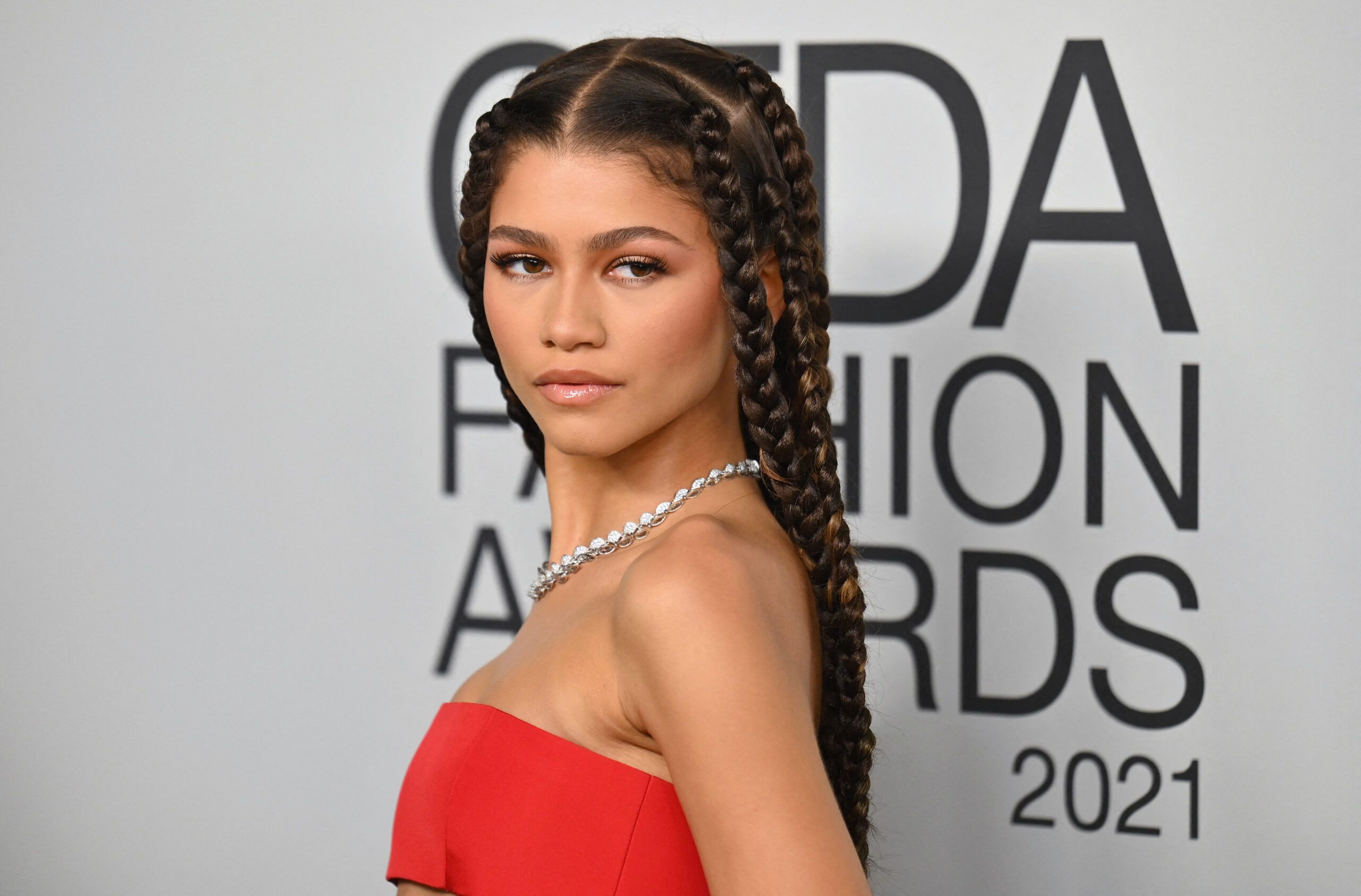 Zendaya box braids