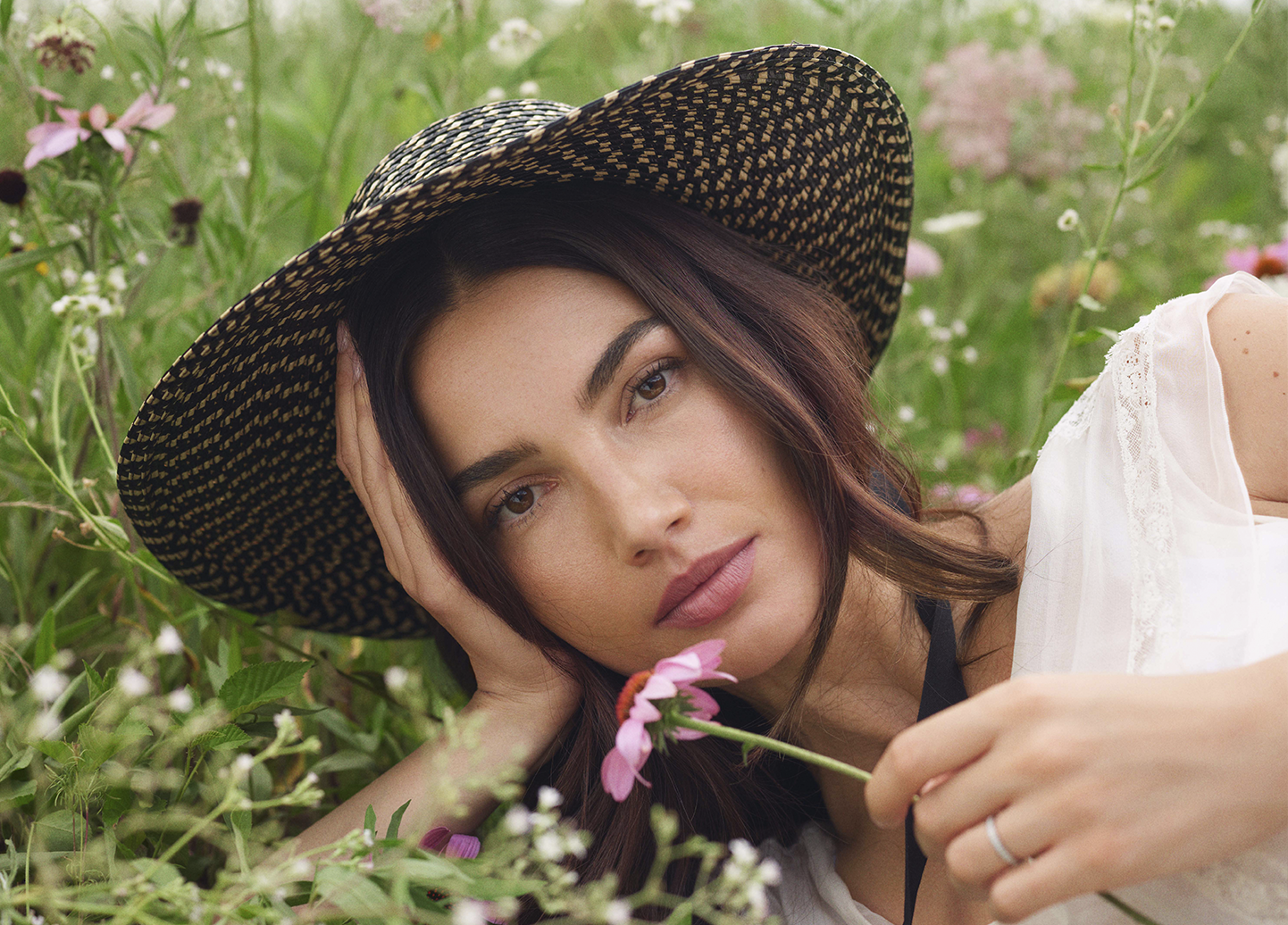 What Lily Aldridge Wants You to Know About Her New Fragrance Collection