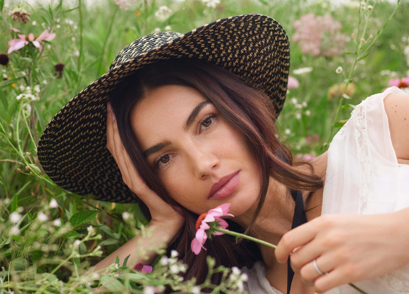 What Lily Aldridge Wants You to Know About Her New Fragrance Collection