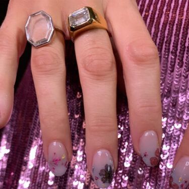 blake lively pressed flower nails