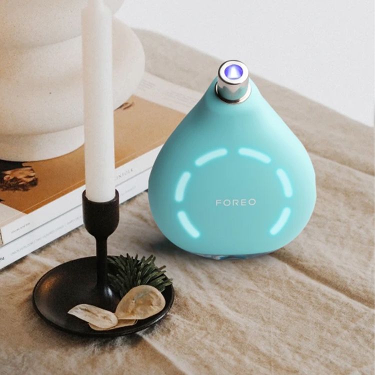 FOREO KIWI derma Skin Renewal Treatment ($159)