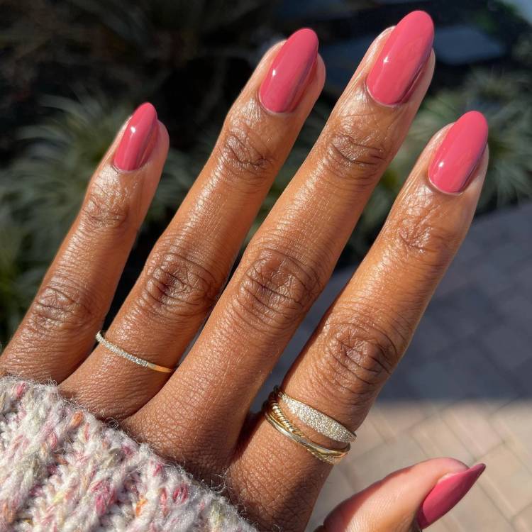 dusty rose nails