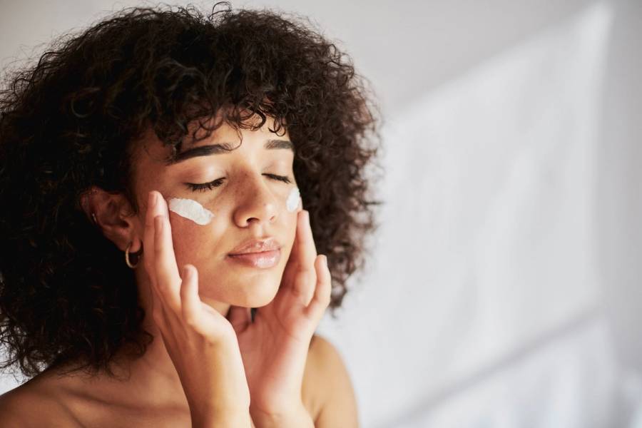 Dimethicone in Skin Care: Experts Answer All Your Questions