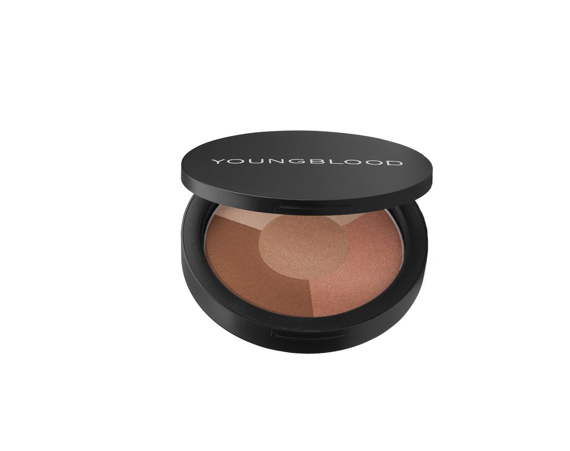 Elise Minton, Executive Beauty Editor